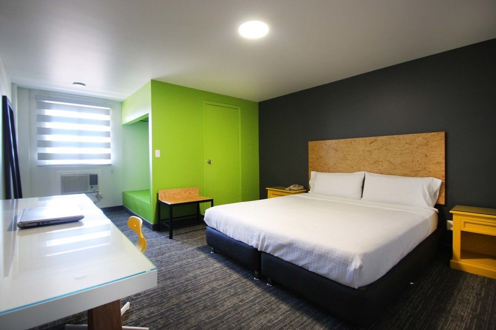 B My Hotel Tijuana Bagian luar foto